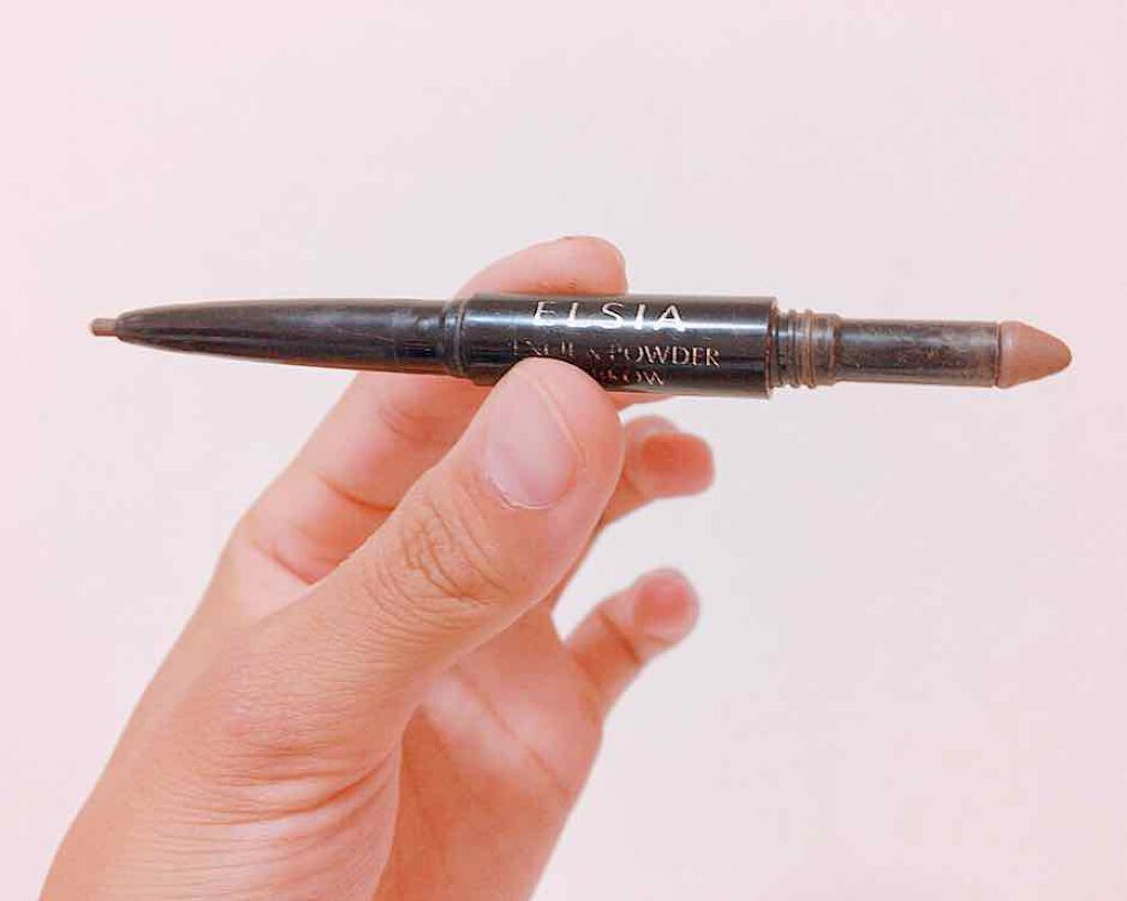 エルシア プラチナム くり出し＆パウダー アイブロウのクチコミ「画像汚くてごめんなさい🙇

カラーはブラウンとグレーです！

ペンシルの芯の硬さは少し硬いくら.....」（2枚目）