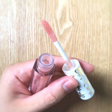 エブーケ リップグロス/ハウス オブ ローゼ/リップグロスを使ったクチコミ(2枚目)