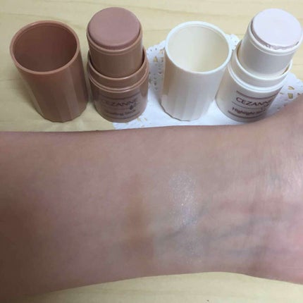 ハイライトスティック/CEZANNE/スティックハイライトを使ったクチコミ(3枚目)