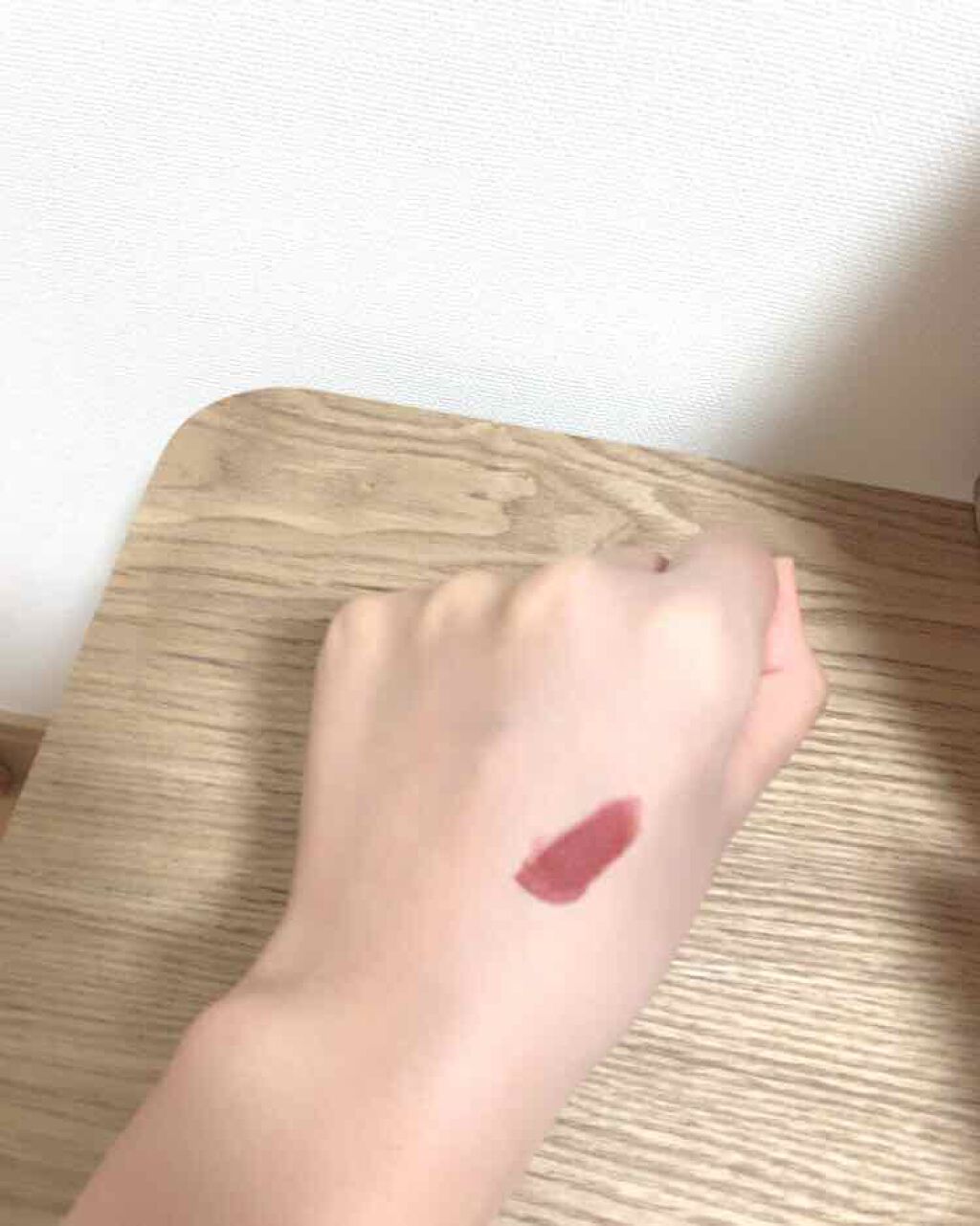 カラーセンセーショナル リップスティック B ＜ローデッド ボールズ コレクション＞ 05 モード バーガンディ/MAYBELLINE NEW YORK/口紅を使ったクチコミ（2枚目）