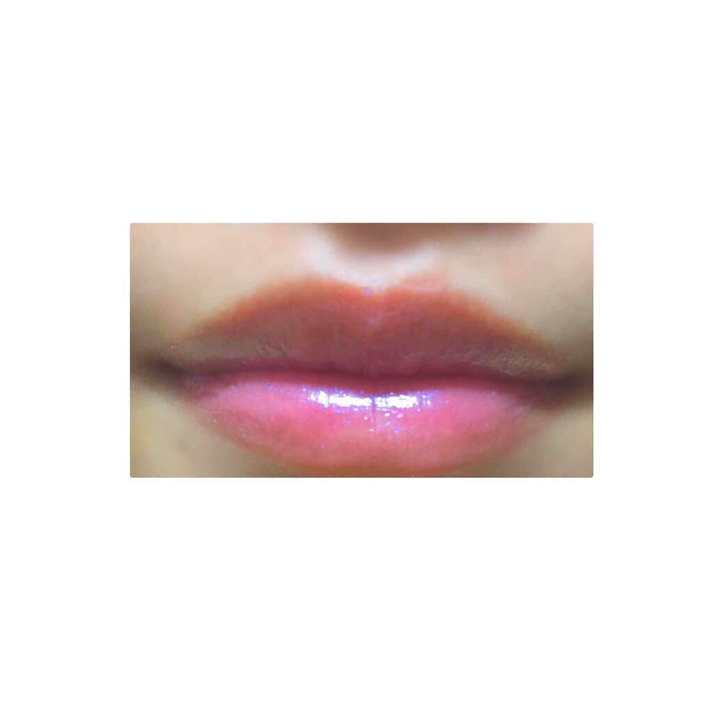 イレジスティブル グローリップス/RMK/口紅を使ったクチコミ(3枚目)