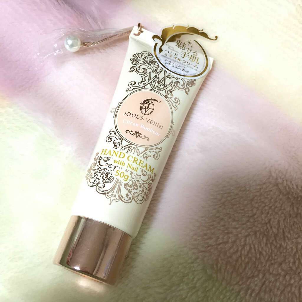 フレグランスハンドクリームウィズネイル シトランボヌール/JOUL’S VERNI/ハンドクリームを使ったクチコミ(1枚目)