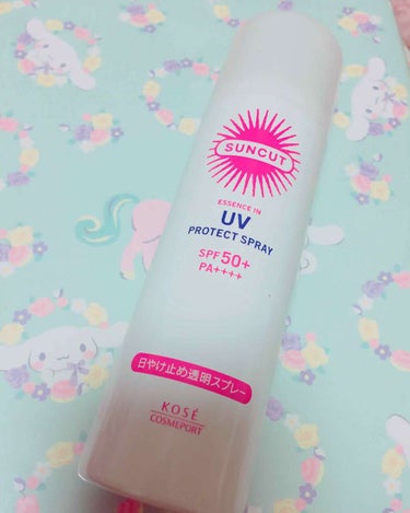 サンカット ウルトラUV プロテクトスプレー

SPF50＋SPF＋＋＋＋の日焼け止めスプレーです❣️

逆さまにしても使えるので背中や足などにも使いやすいです✨

わたしは出かける前に普通の日焼け止め