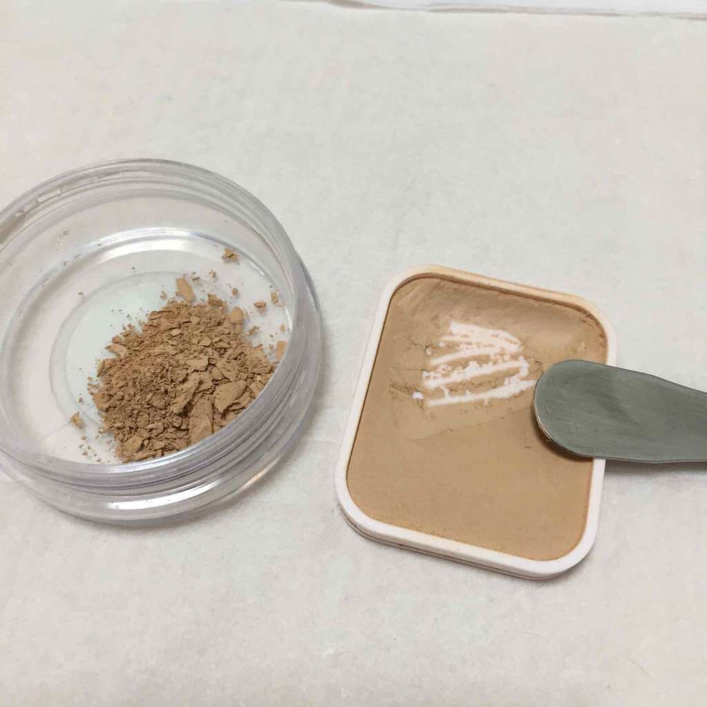 ミネラルリキッドパウダリー/インテグレート/パウダーファンデーションを使ったクチコミ（2枚目）