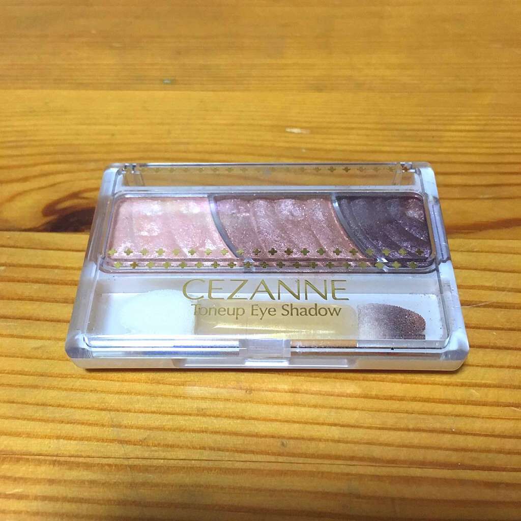 トーンアップアイシャドウ/CEZANNE/アイシャドウパレットを使ったクチコミ(1枚目)