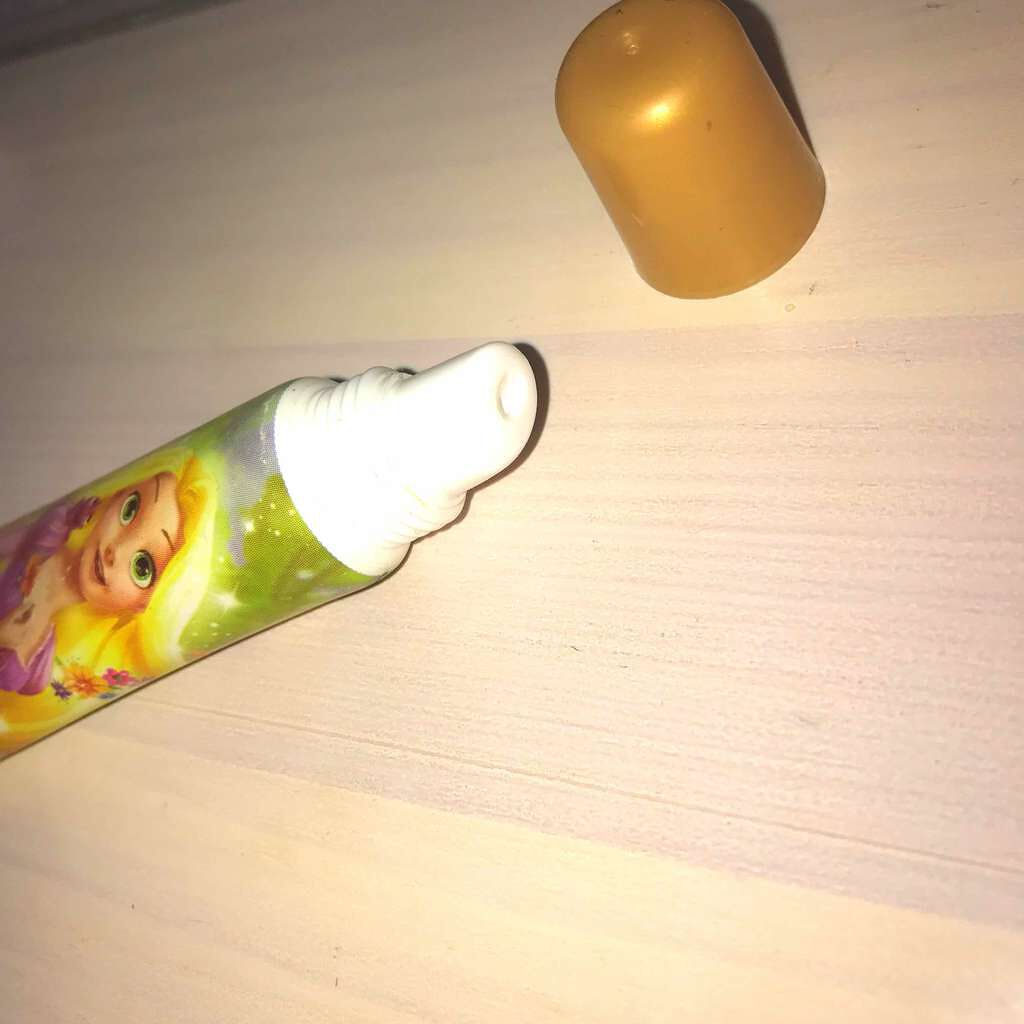 ピュアスマイルリップトリートメント/ディズニーストア/リップ美容液を使ったクチコミ(2枚目)