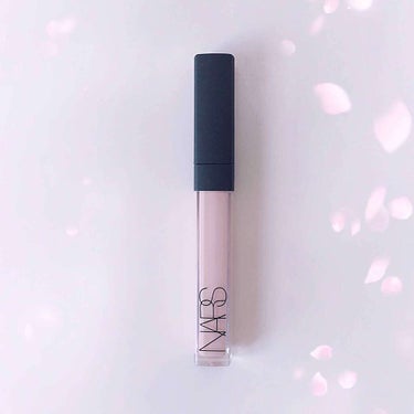 ラディアントクリーミーコンシーラー/NARS/リキッドコンシーラーを使ったクチコミ（1枚目）