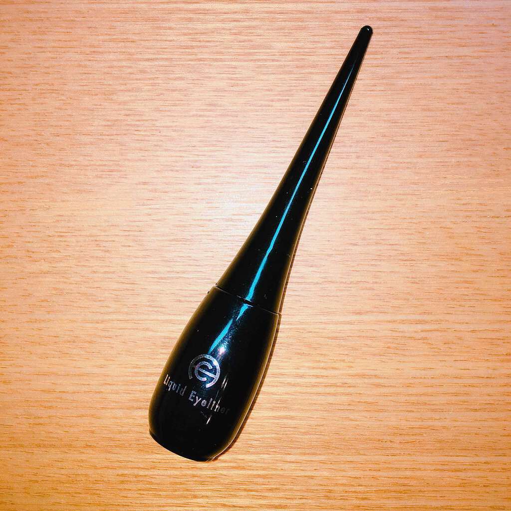 liquid eyeliner/キャンドゥ/リキッドアイライナーを使ったクチコミ(1枚目)