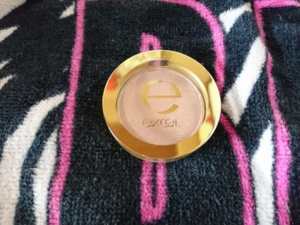 シャイニーシャドウ N/excel/単色アイシャドウを使ったクチコミ(1枚目)