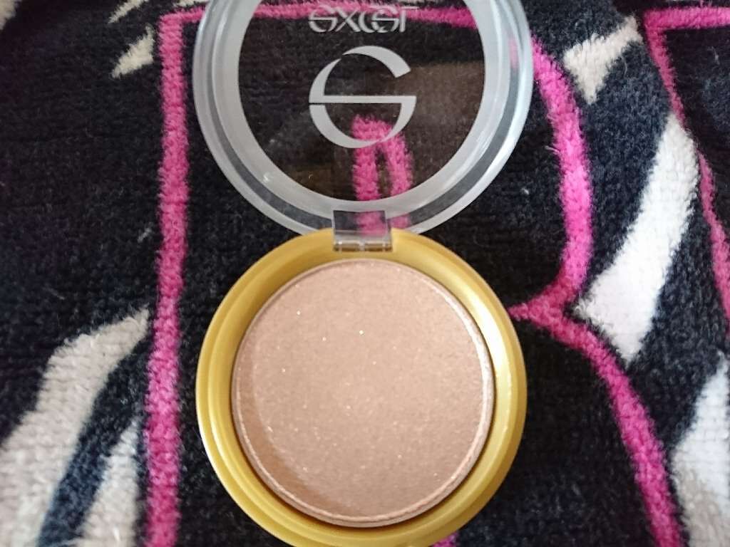 シャイニーシャドウ N/excel/単色アイシャドウを使ったクチコミ(2枚目)