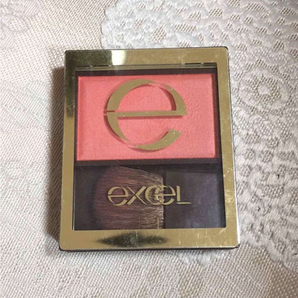 スキニーリッチチーク/excel/パウダーチークを使ったクチコミ(1枚目)