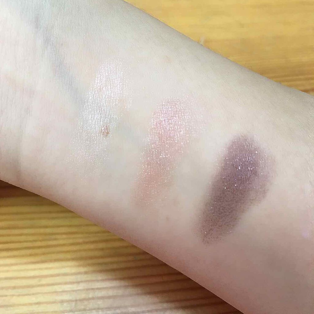 トーンアップアイシャドウ/CEZANNE/アイシャドウパレットを使ったクチコミ(3枚目)