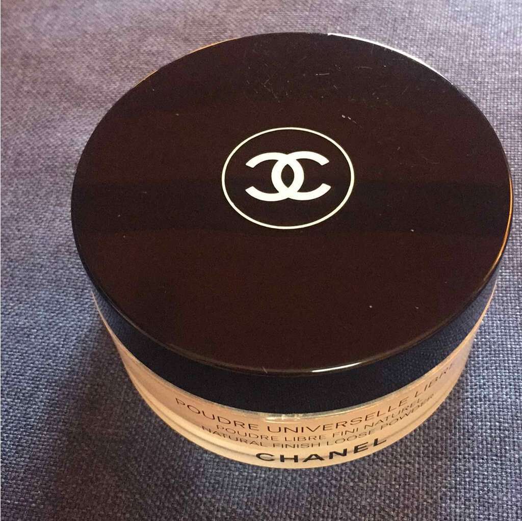 プードゥル ユニヴェルセル リーブル/CHANEL/ルースパウダーを使ったクチコミ(1枚目)