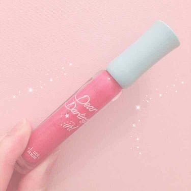 🍓ETUDEHOUSEディアダーリンソーダティント🍓

私が使用しているのはPK003番のラズベリーフロートというカラーのものです(∩´͈ ᐜ `͈∩)💓

写真だと赤っぽくみえるのですが実際は青みピン