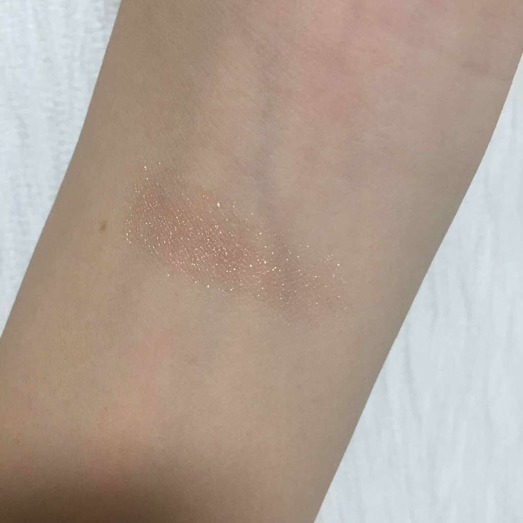 シャイニーシャドウ N/excel/単色アイシャドウを使ったクチコミ(2枚目)