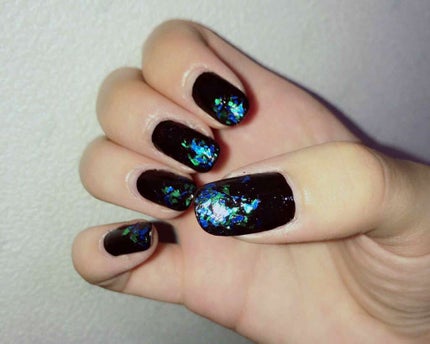 ネイルホリック パーティーフレーク/ネイルホリック/マニキュアを使ったクチコミ(2枚目)