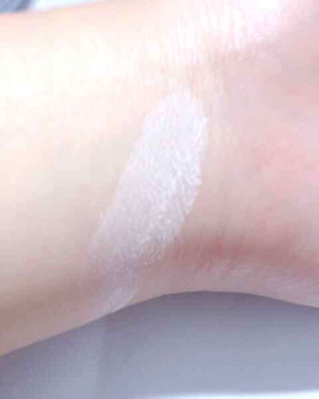 すっぴんパウダー/クラブ/プレストパウダーを使ったクチコミ(3枚目)