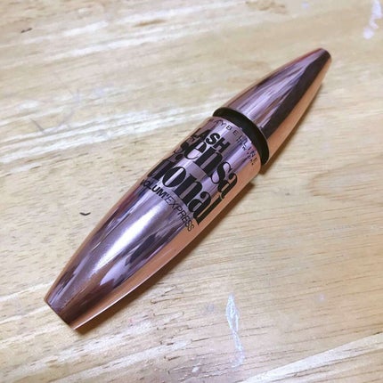 ボリューム エクスプレス ラッシュセンセーショナル/MAYBELLINE NEW YORK/マスカラを使ったクチコミ(1枚目)
