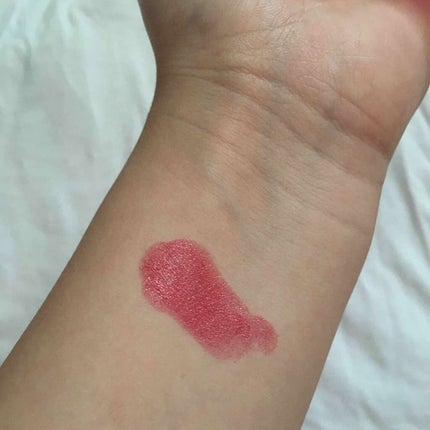 ウォーター シャイニー ミルキー N(ネオヌード コレクション)/MAYBELLINE NEW YORK/口紅を使ったクチコミ(2枚目)