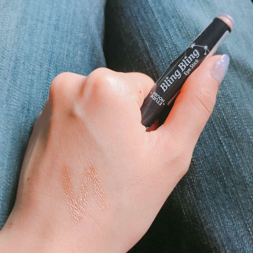 キラキラ アイシャドウ/ETUDE/スティックアイシャドウを使ったクチコミ（1枚目）