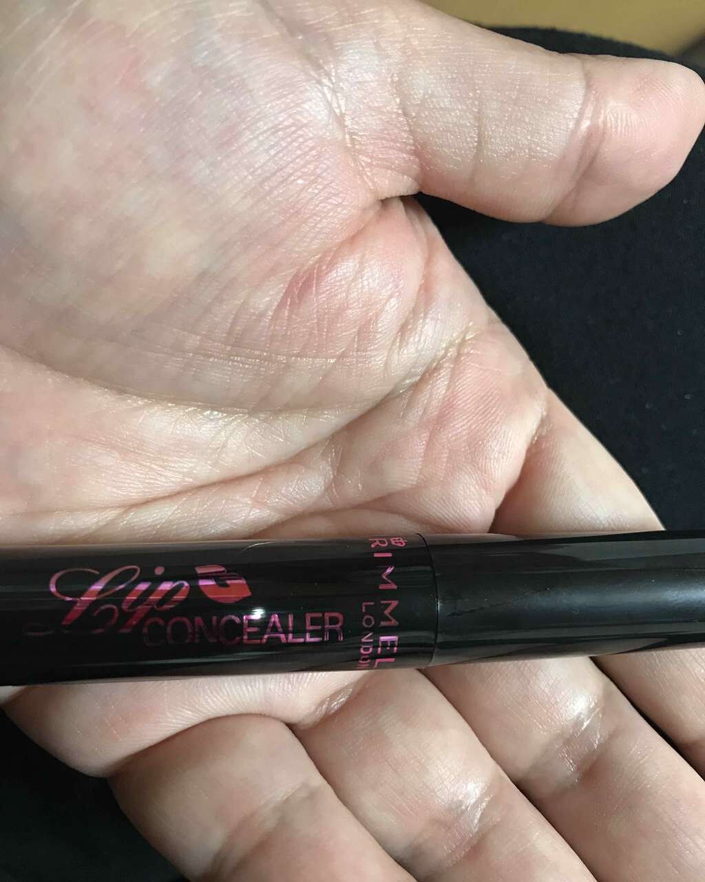 リップコンシーラー/リンメル ロンドン/スティックコンシーラーを使ったクチコミ（1枚目）