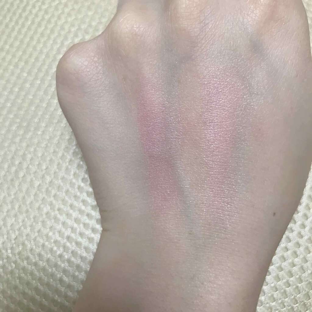 パウダー ブラッシュ/PAUL & JOE BEAUTE/パウダーチークを使ったクチコミ(3枚目)