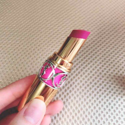 ルージュ ヴォリュプテ シャイン/YVES SAINT LAURENT BEAUTE/口紅を使ったクチコミ(2枚目)