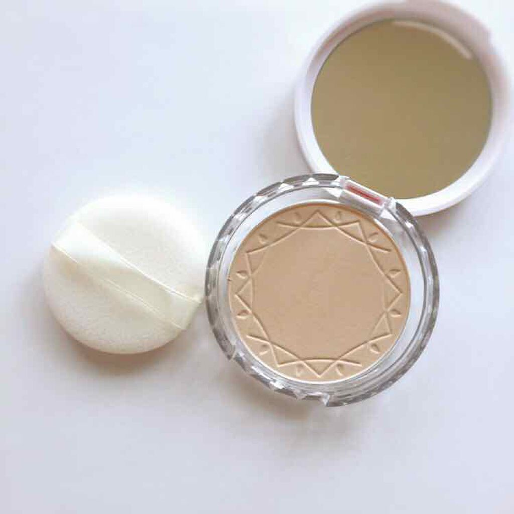 UVクリアフェイスパウダー/CEZANNE/プレストパウダーを使ったクチコミ(2枚目)