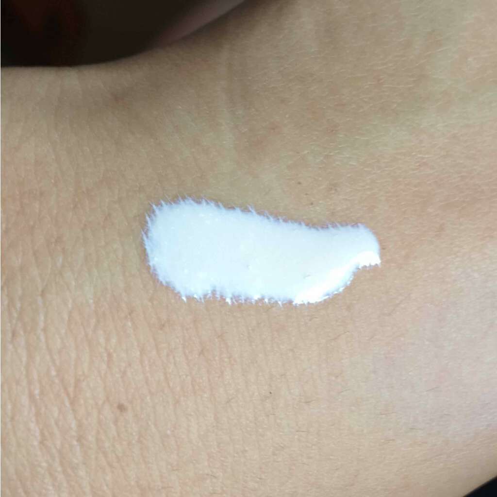 皮脂テカリ防止下地/CEZANNE/化粧下地を使ったクチコミ(2枚目)