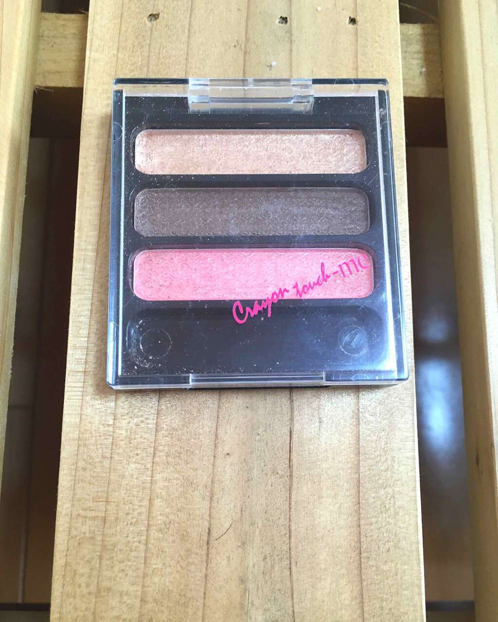 3色アイシャドウ/crayontouch-me/アイシャドウパレットを使ったクチコミ(1枚目)