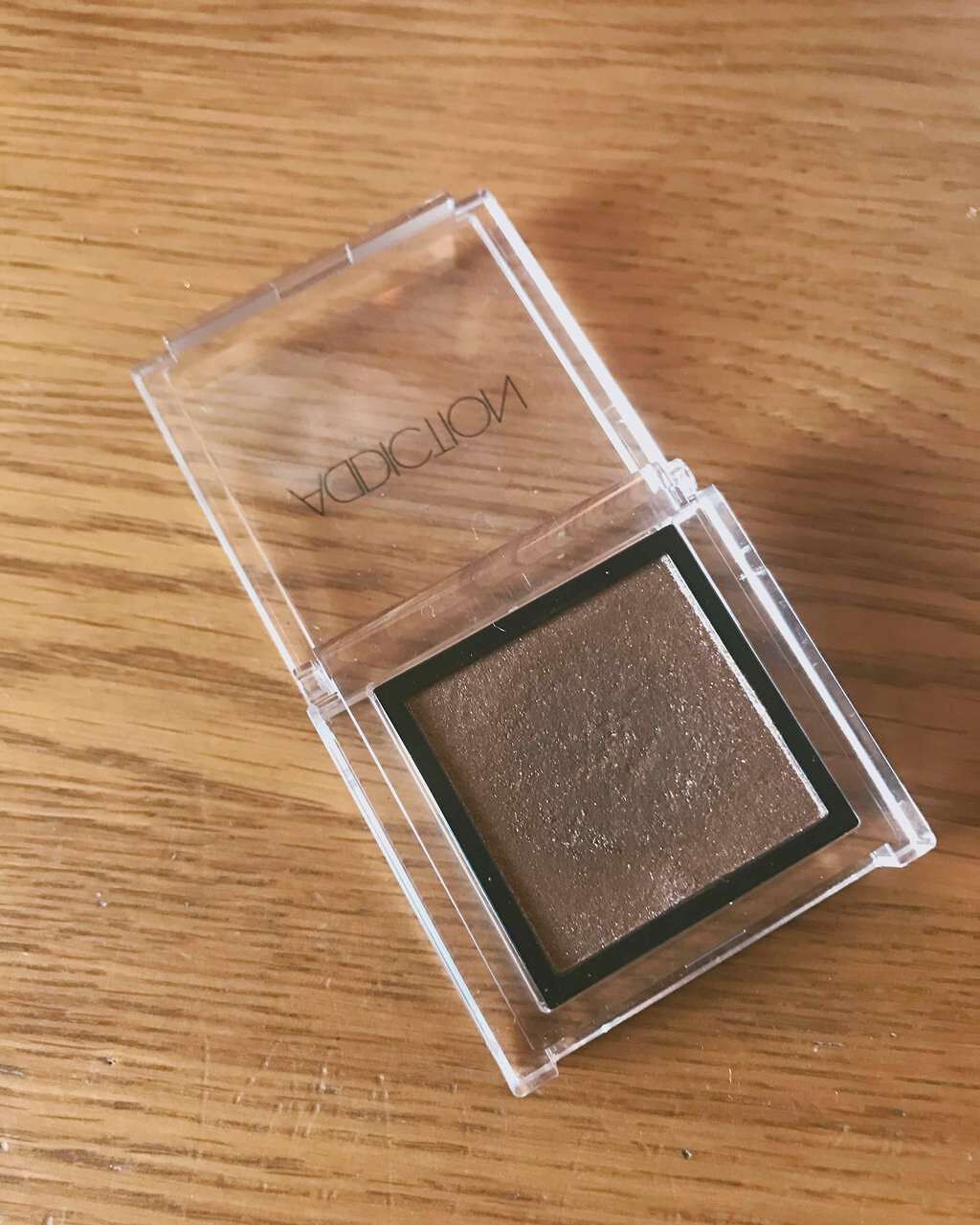 アディクション ザ アイシャドウ/ADDICTION/単色アイシャドウを使ったクチコミ（2枚目）