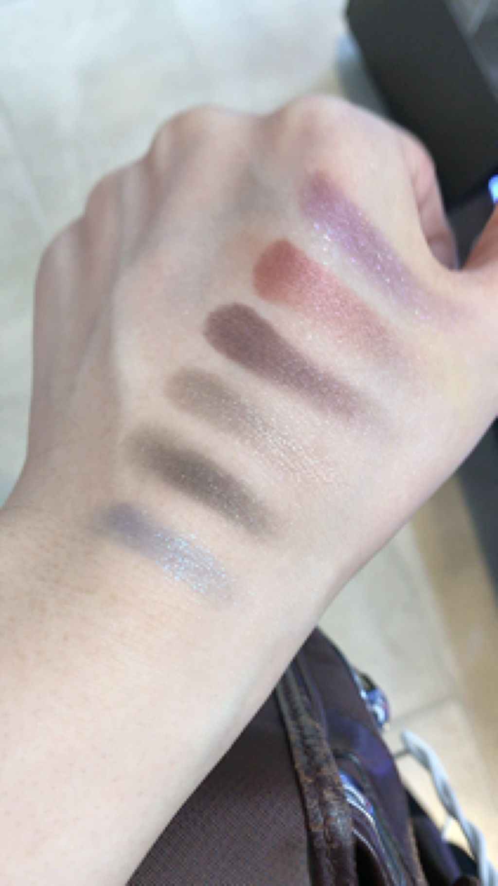 ヴィセ アヴァン シングルアイカラー/Visée/単色アイシャドウを使ったクチコミ（2枚目）