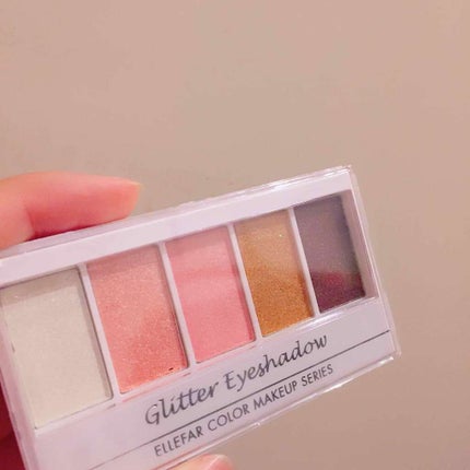 エルファー グリッターアイシャドウ/DAISO/アイシャドウパレットを使ったクチコミ(1枚目)