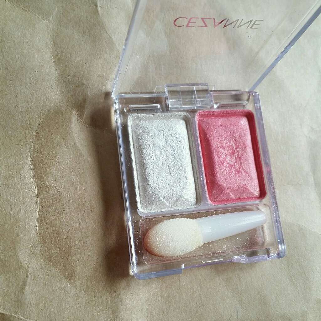 ツーカラー アイシャドウ ラメシリーズ/CEZANNE/アイシャドウパレットを使ったクチコミ(2枚目)