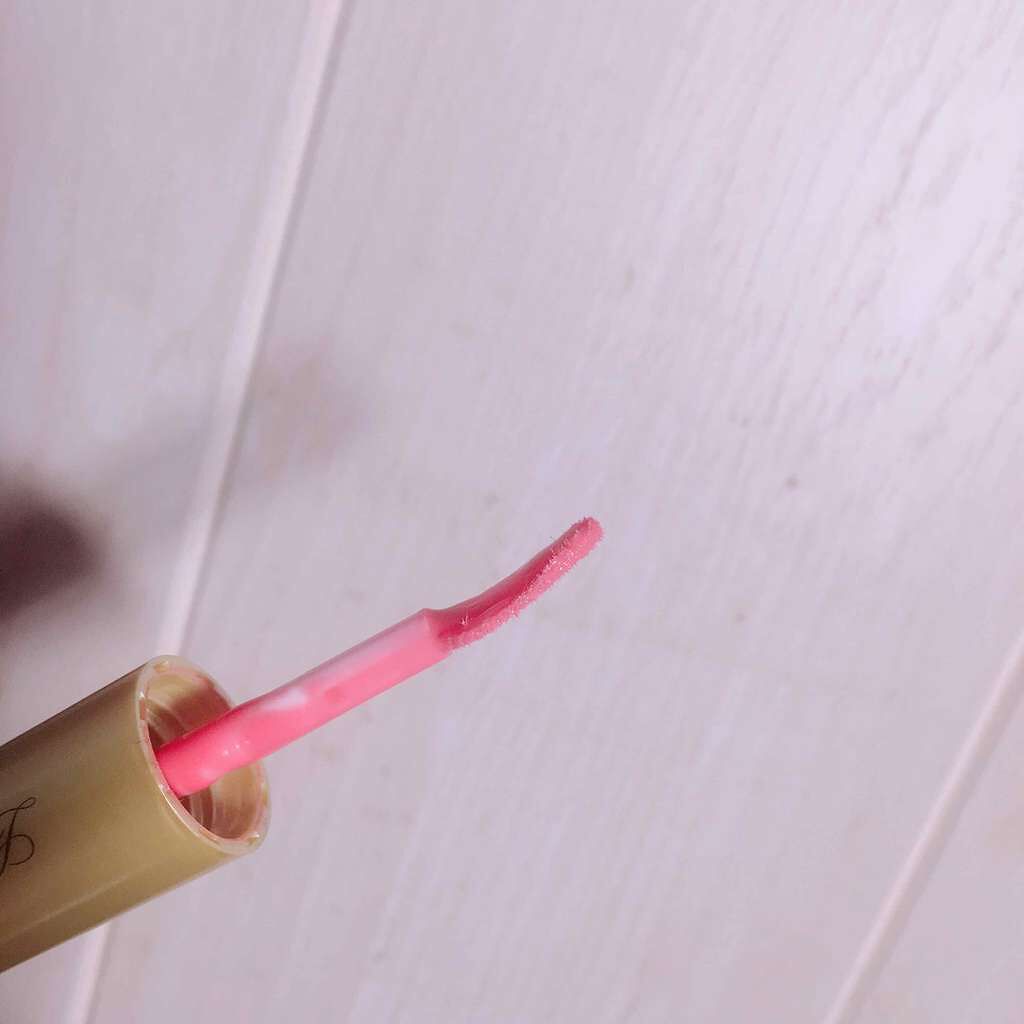 ピュアリキッドルージュ/ラブチュール/リップグロスを使ったクチコミ(2枚目)