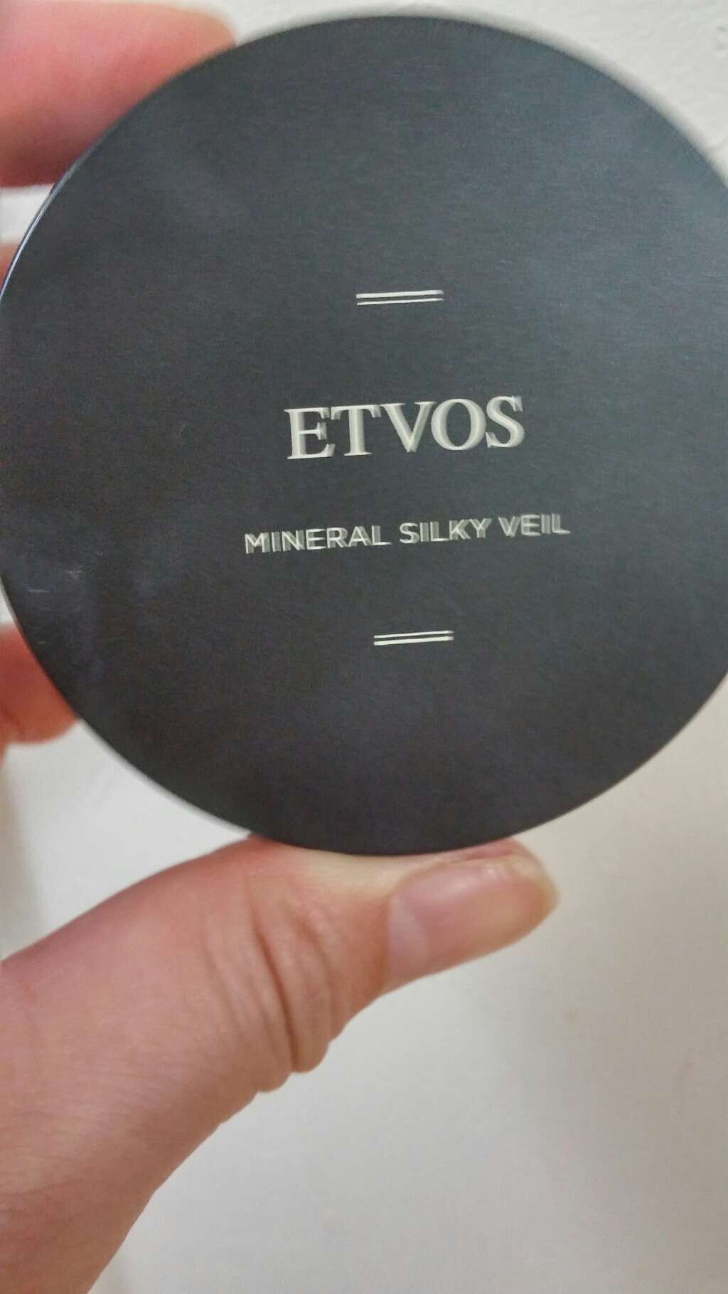 ミネラルシルキーベール/エトヴォス/プレストパウダーを使ったクチコミ(1枚目)