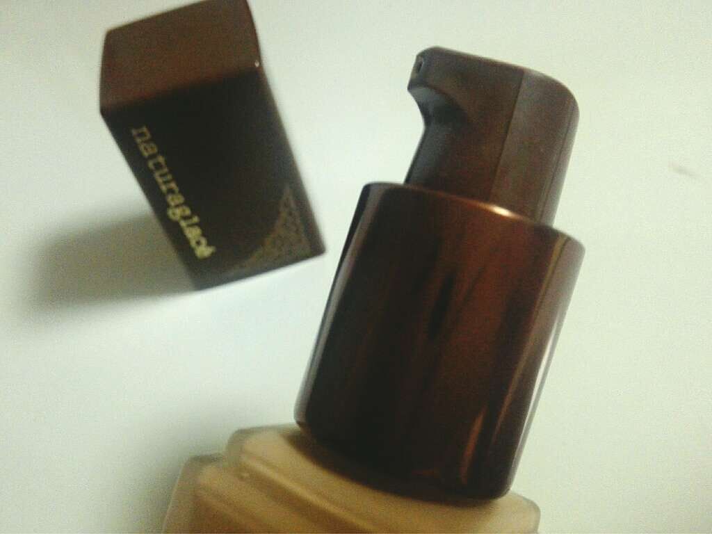 ファンデーション ピュレ/ナチュラグラッセ/リキッドファンデーションを使ったクチコミ（2枚目）