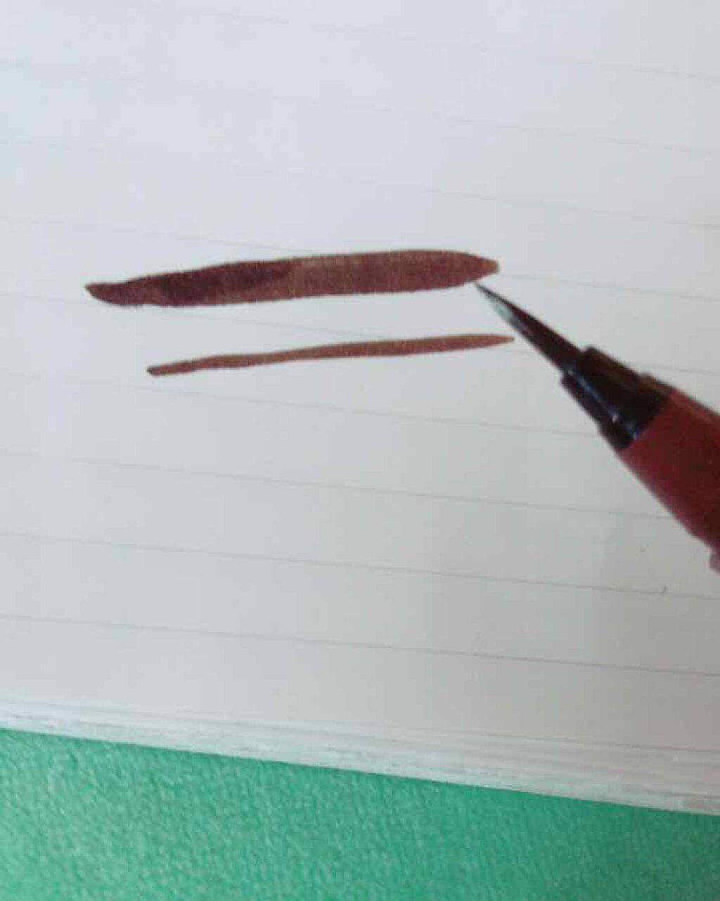 ストロングアイズライナー/キャンメイク/リキッドアイライナーを使ったクチコミ（2枚目）