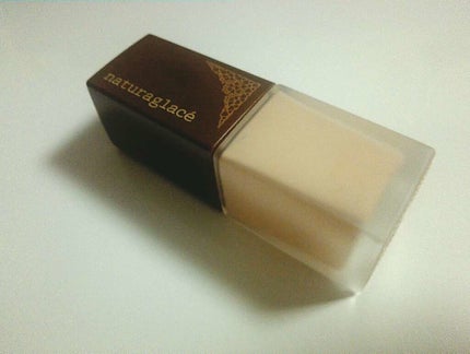 ナチュラグラッセ ファンデーション ピュレのクチコミ「ここ半年ほど私の脳内はニキビニキビとなっていて朝今日肌の調子良いって思っても化粧して夕方になる.....」(1枚目)