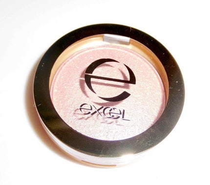 シャイニーシャドウ N/excel/単色アイシャドウを使ったクチコミ(1枚目)