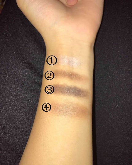 エルファー パールインアイシャドウ/DAISO/アイシャドウパレットを使ったクチコミ(1枚目)