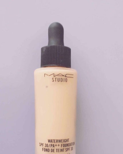 スタジオ ウォーターウェイト SPF 30 ファンデーション/M・A・C/リキッドファンデーションを使ったクチコミ(1枚目)