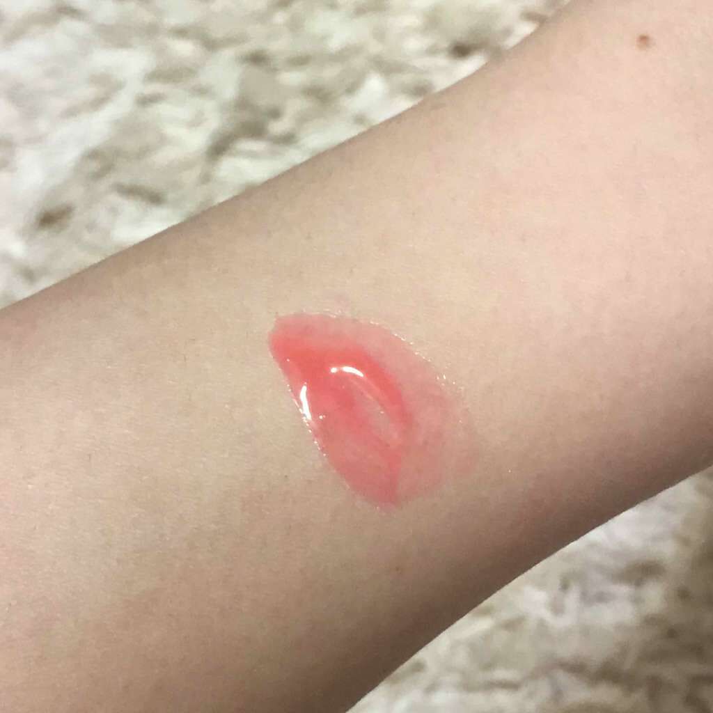 ユイルカレス/ロレアル パリ/リップグロスを使ったクチコミ(2枚目)