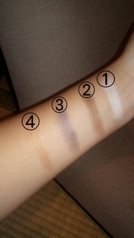 エルファー パールインアイシャドウ/DAISO/アイシャドウパレットを使ったクチコミ(2枚目)