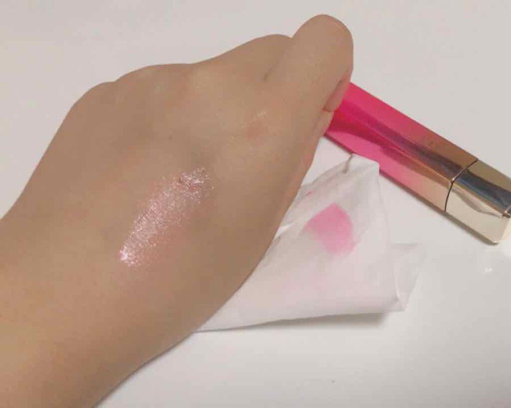 ユイルカレス/ロレアル パリ/リップグロスを使ったクチコミ(4枚目)