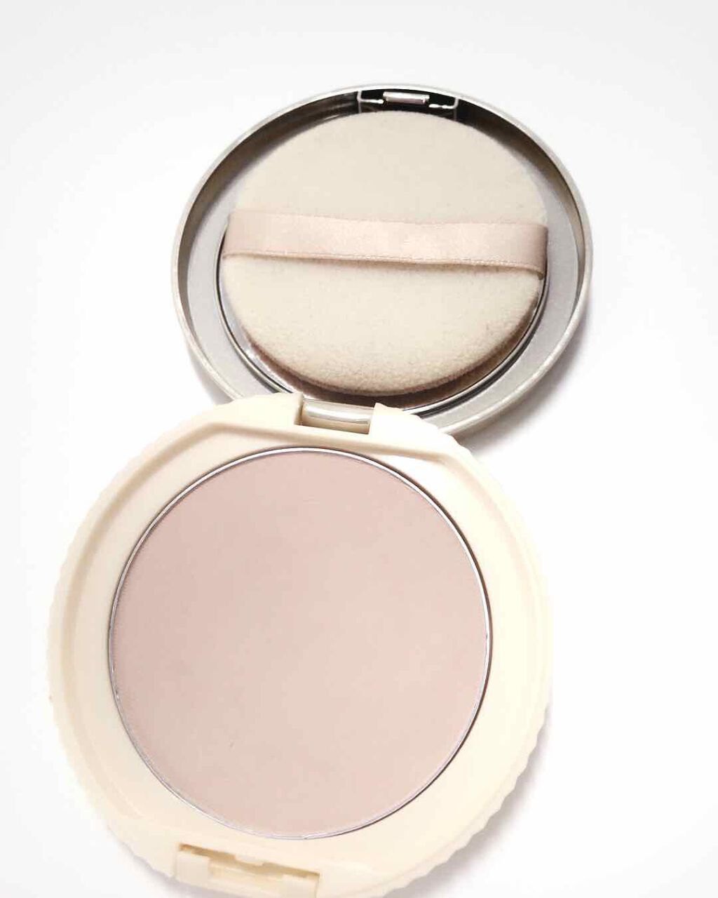 【旧品】マシュマロフィニッシュパウダー/キャンメイク/プレストパウダーを使ったクチコミ(2枚目)