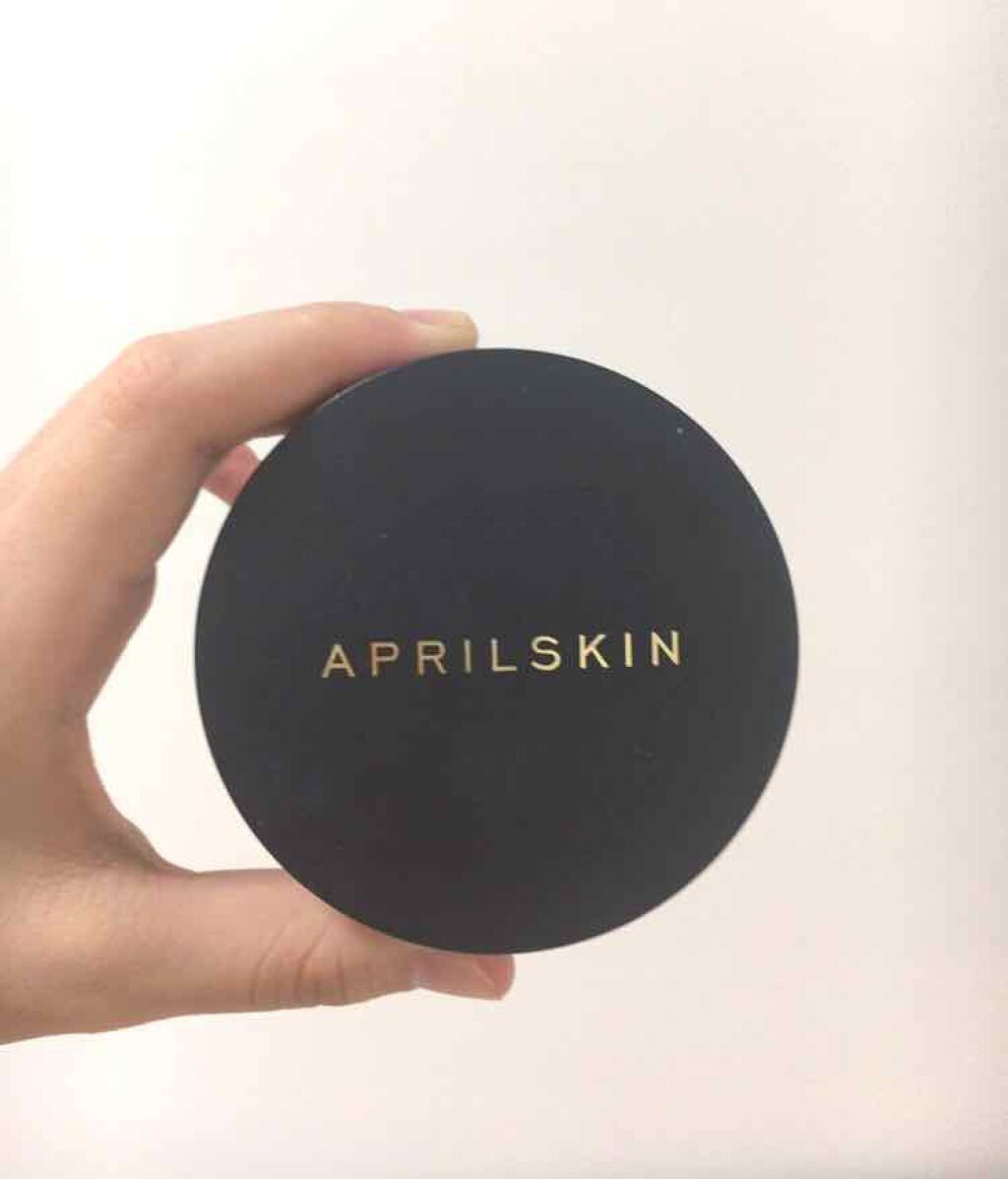 マジックスノークッション ブラック 2.0/APRILSKIN/クッションファンデーションを使ったクチコミ(1枚目)