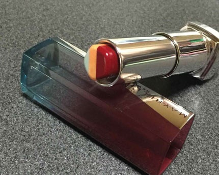 リップ フラッシュ ビッテン ストロボ/MAYBELLINE NEW YORK/口紅を使ったクチコミ(2枚目)