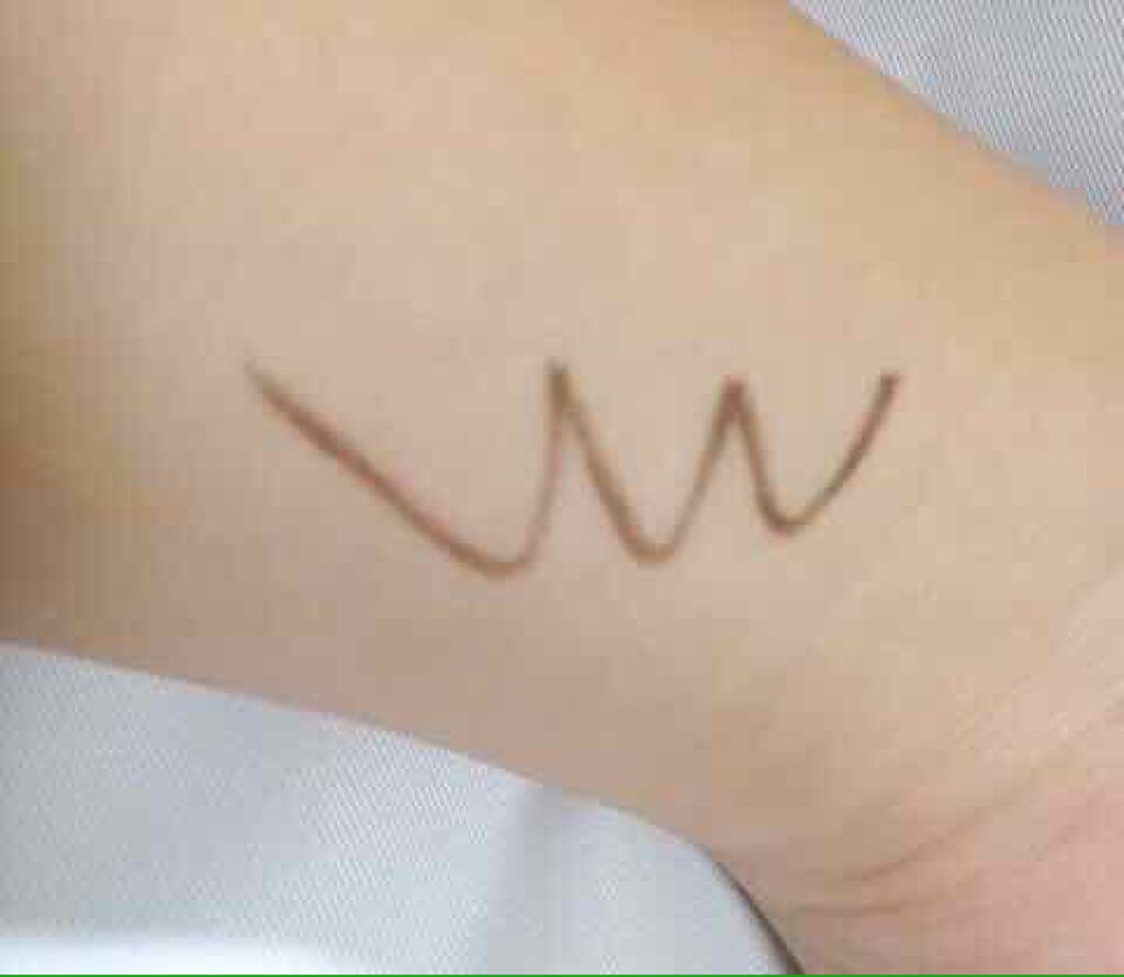 ジェルラインアーティスト/キャンメイク/ジェルアイライナーを使ったクチコミ(2枚目)