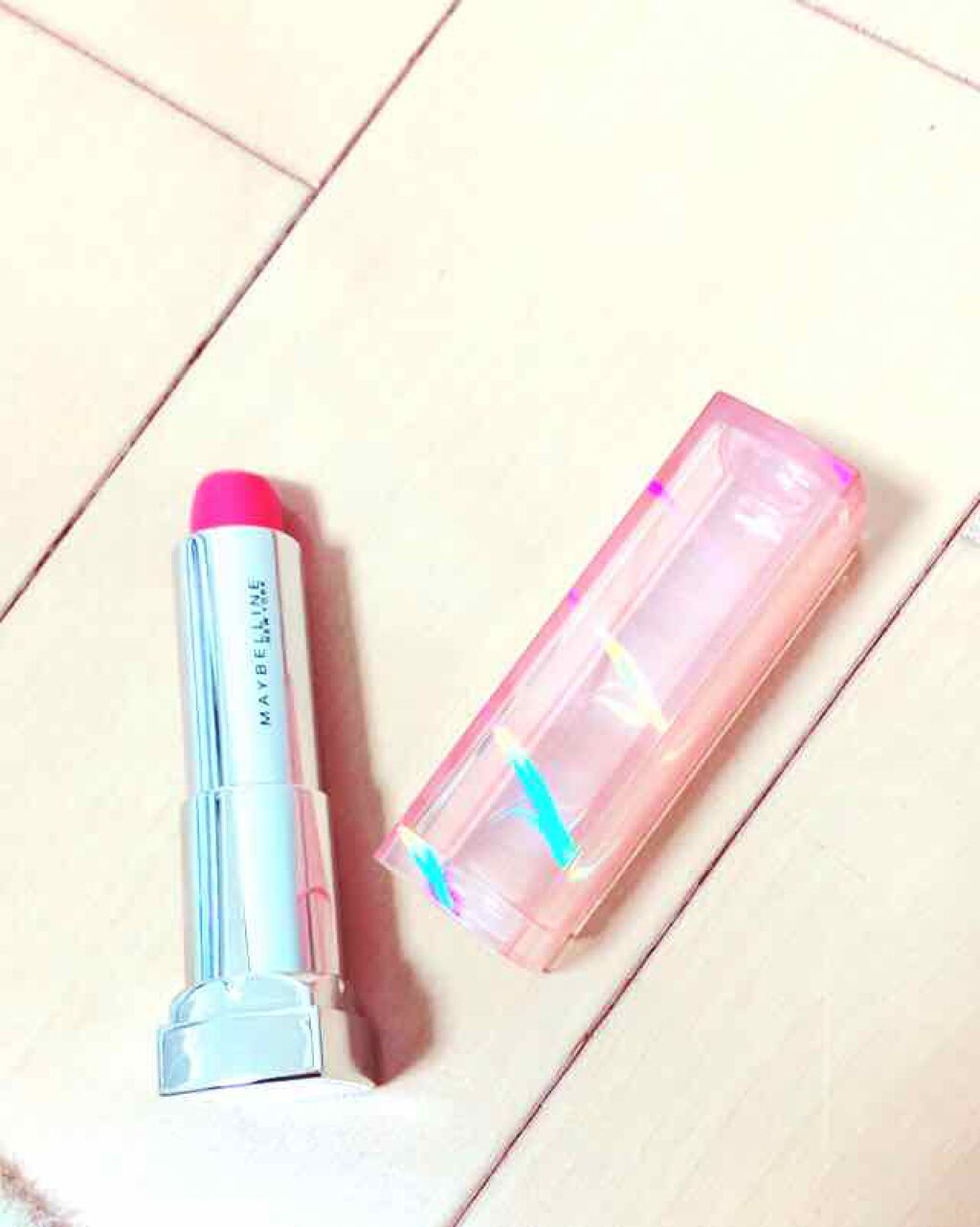 ウォーター シャイニー ミルキー/MAYBELLINE NEW YORK/口紅を使ったクチコミ(1枚目)